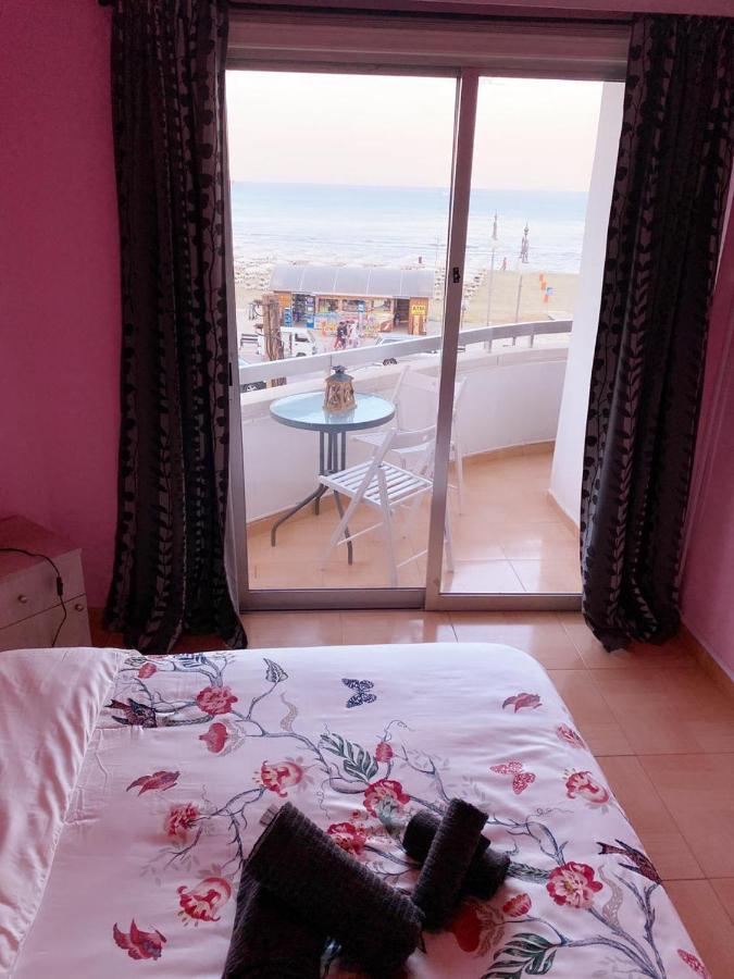 Beach Front Apartment 拉纳卡 外观 照片